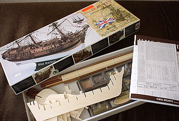 Комплект для изготовления деревянной модели парусника