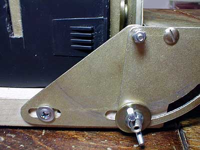 Устройство для поворота и движения стола Устройство для поворота и движения стола