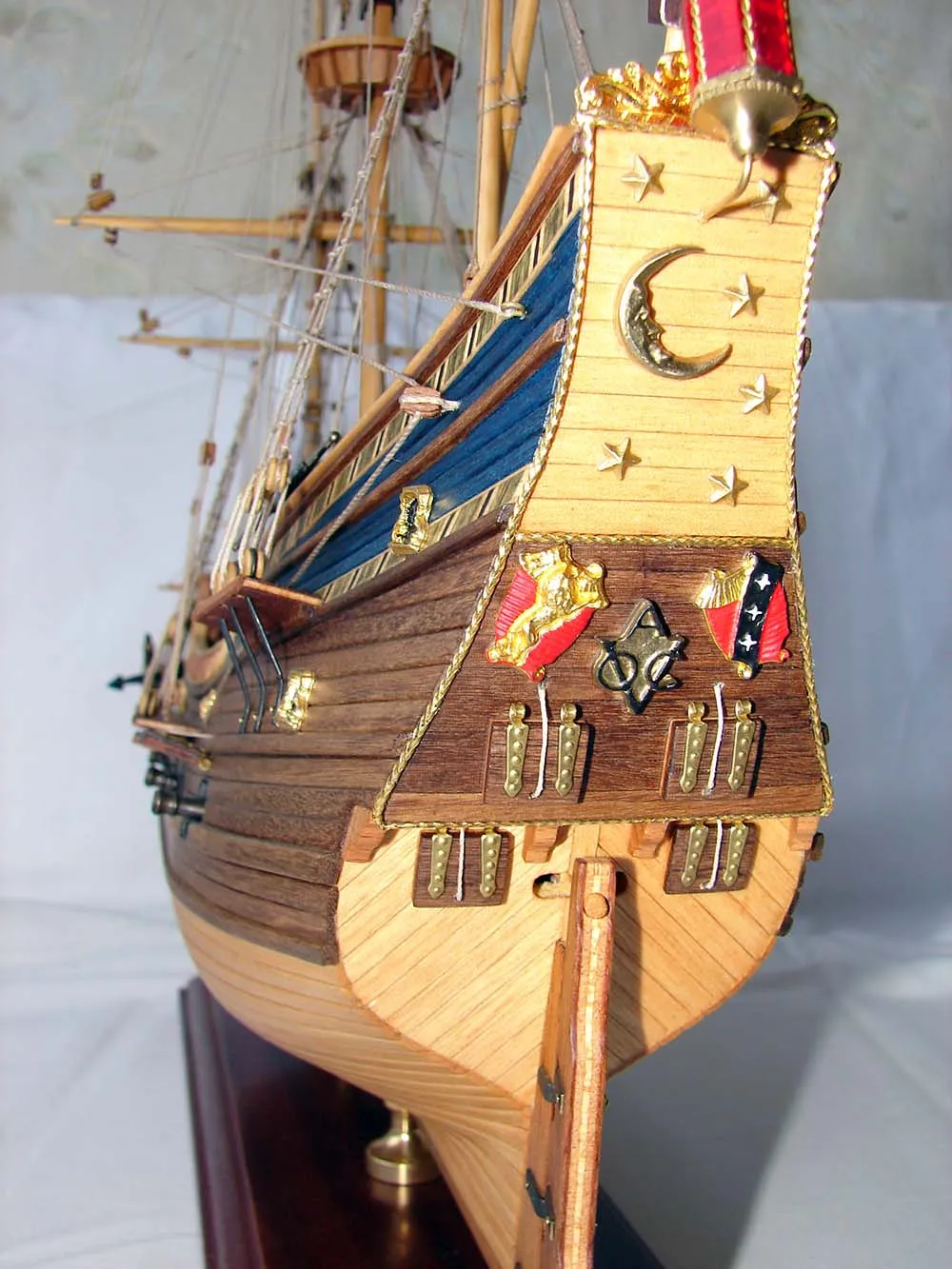 деревянная модель корабля Half Moon деревянная модель корабля Half Moon