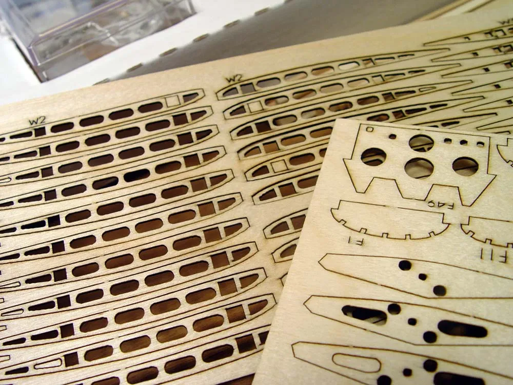 Деревянная модель самолета Биплан Sopwith Camel F1 Деревянная модель самолета Биплан Sopwith Camel F1