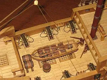 San Martin OcCre. Орудия уже установлены, но пока не везде San Martin OcCre. Орудия уже установлены, но пока не везде