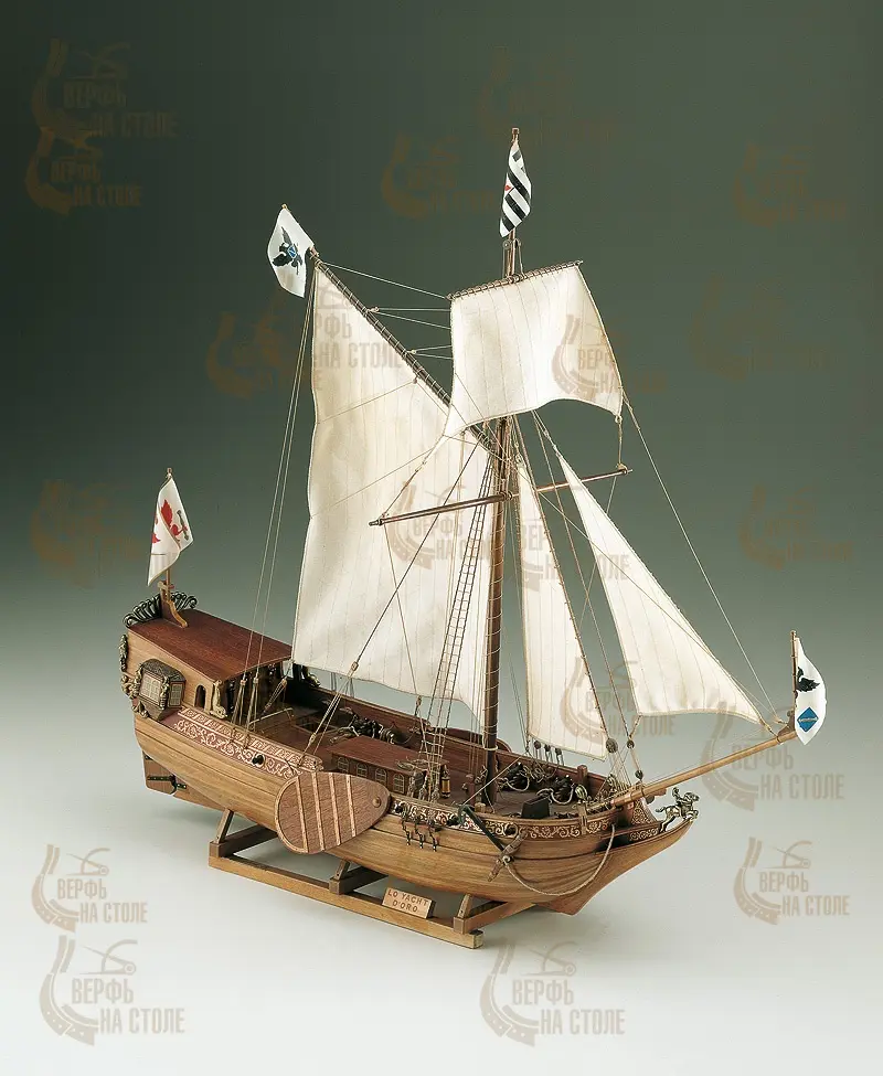 деревянная модель корабля Yacht D'Oro