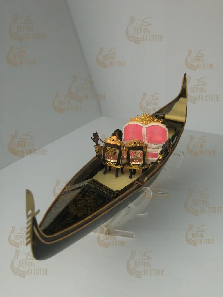 модель корабля для сборки Wedding Gondola