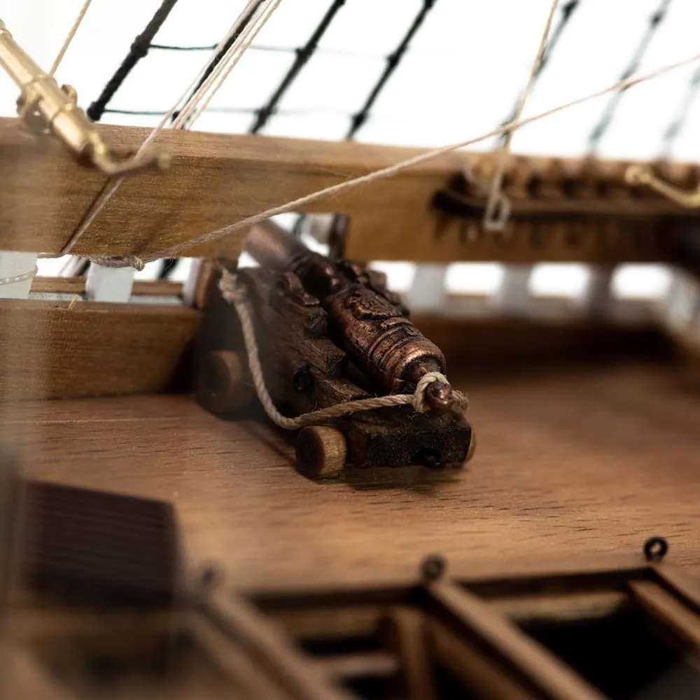 модель корабля Revenge модель корабля Revenge