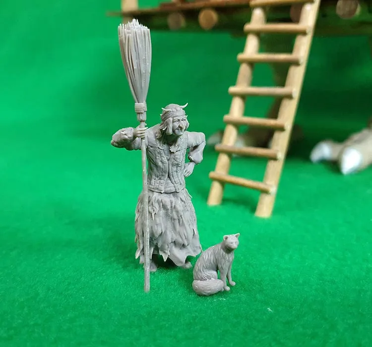 фигурка "Баба-Яга с котом" фигурка "Баба-Яга с котом"